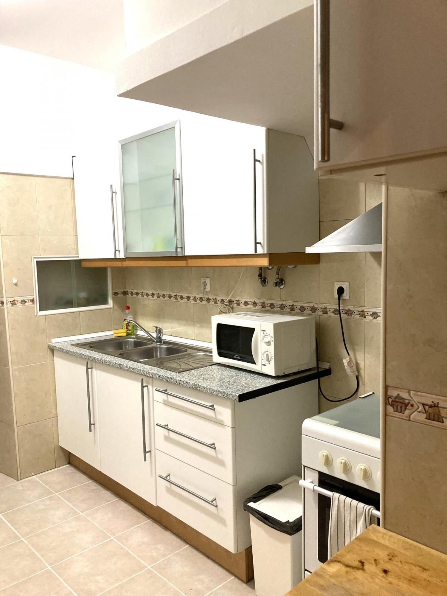 Lisbon T2 Apartment In Typical Villa In Sapadores Lisbon Luaran gambar