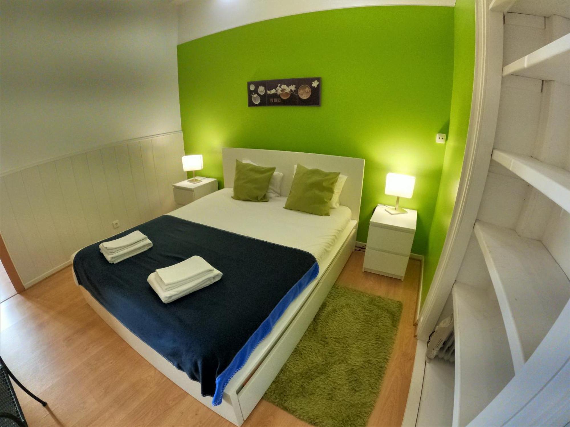 Lisbon T2 Apartment In Typical Villa In Sapadores Lisbon Luaran gambar